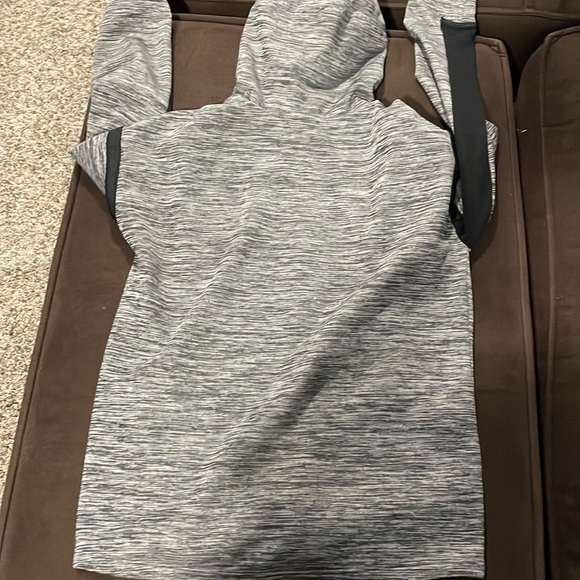 Grey zip up - Picture 2 of 2